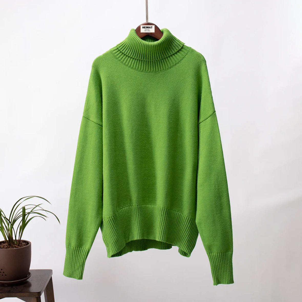 Comfortable Women's Loose-Fit Pullover