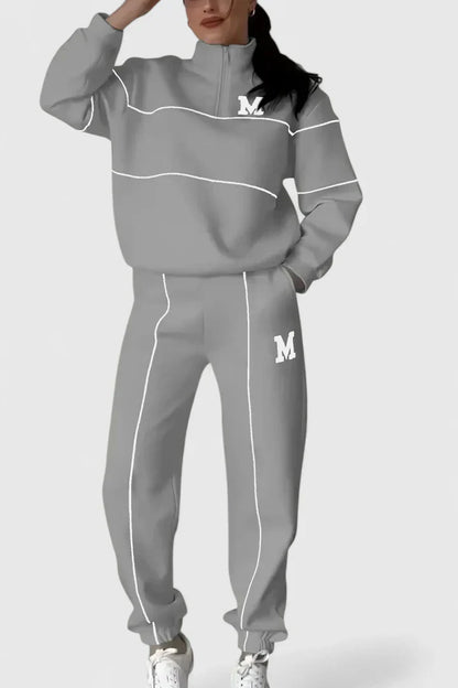 Women's Modern Sport Suit with Contrast Stripes