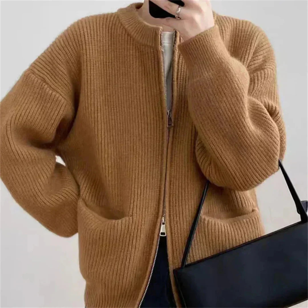 Large Oversized Cardigan with Zipper and Pockets