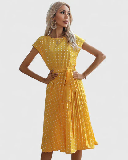 Women's Elegant Short-Sleeved Pleated Dress