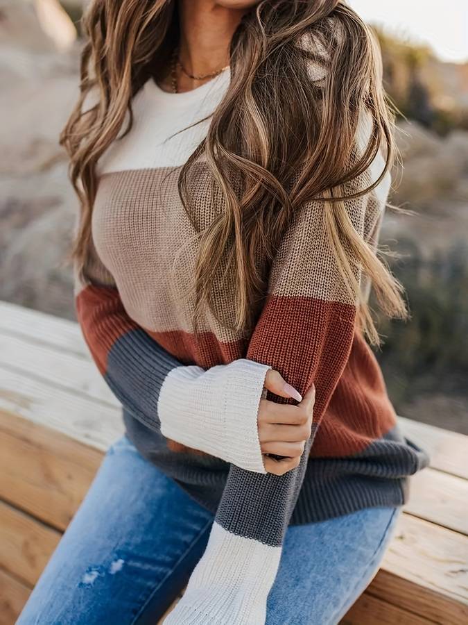 Stilvoller Frauenpullover Streifenmuster Modern - IdealeKleiden