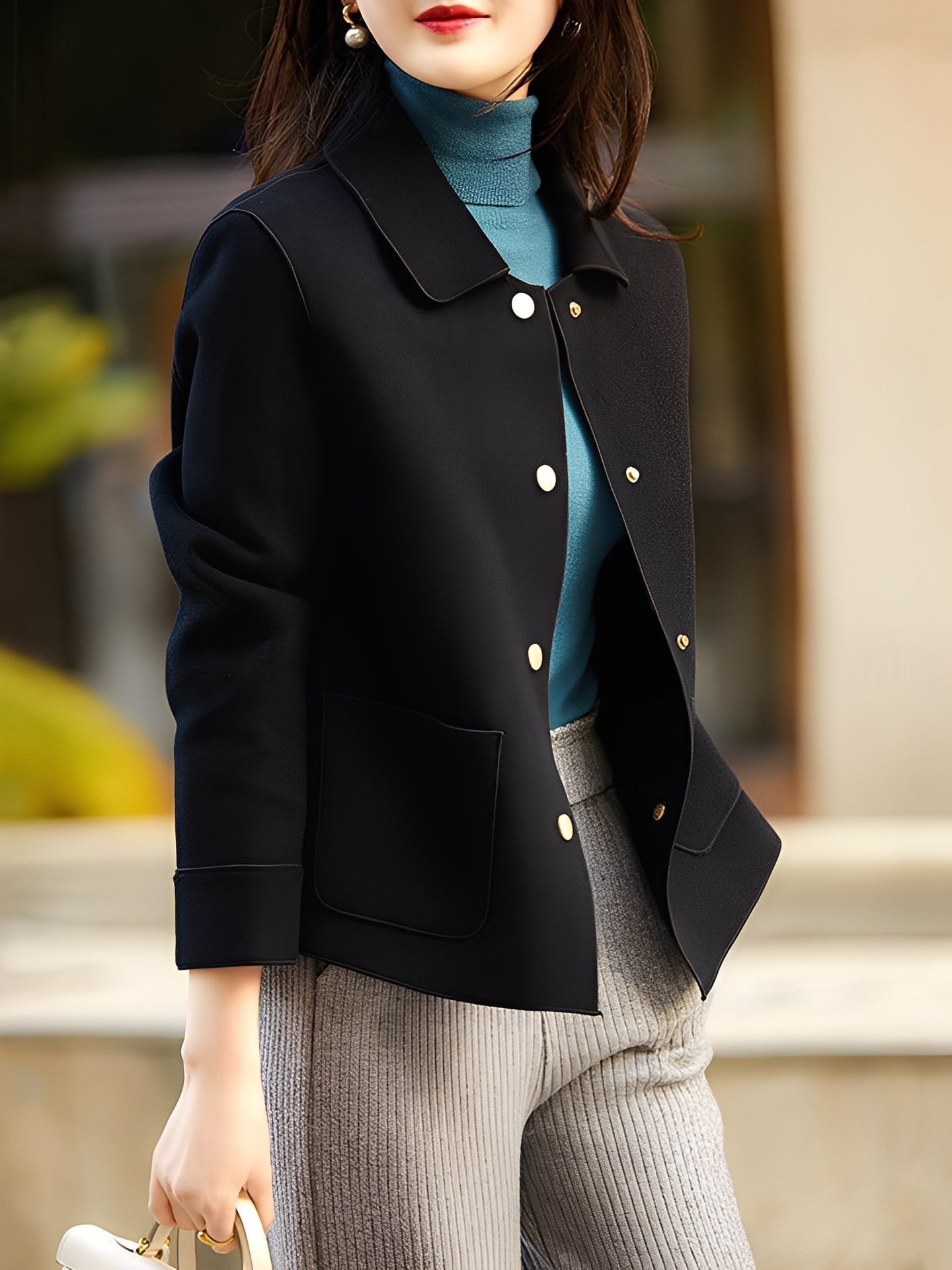 Elegant Women's Winter Jacket With Buttons