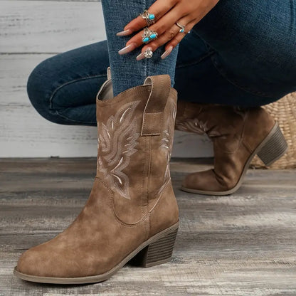 Western Boots Outfit Cowboy Chic Women