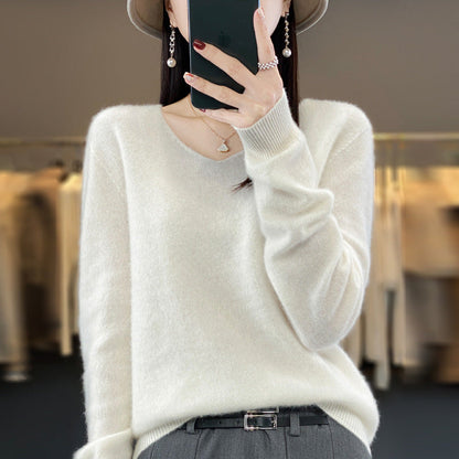 Comfortable Women's V-Neck Warm Winter Sweater