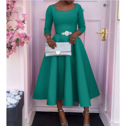 Elegant Women's Midi Dress Round Neck Cut