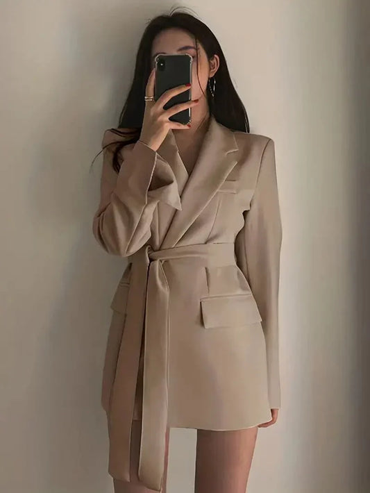 Elegantes Blazer-Kleid Damen Mini - IdealeKleiden