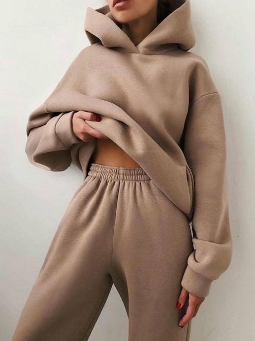Warmes Winter-Outfit Kapuzenpullover Set