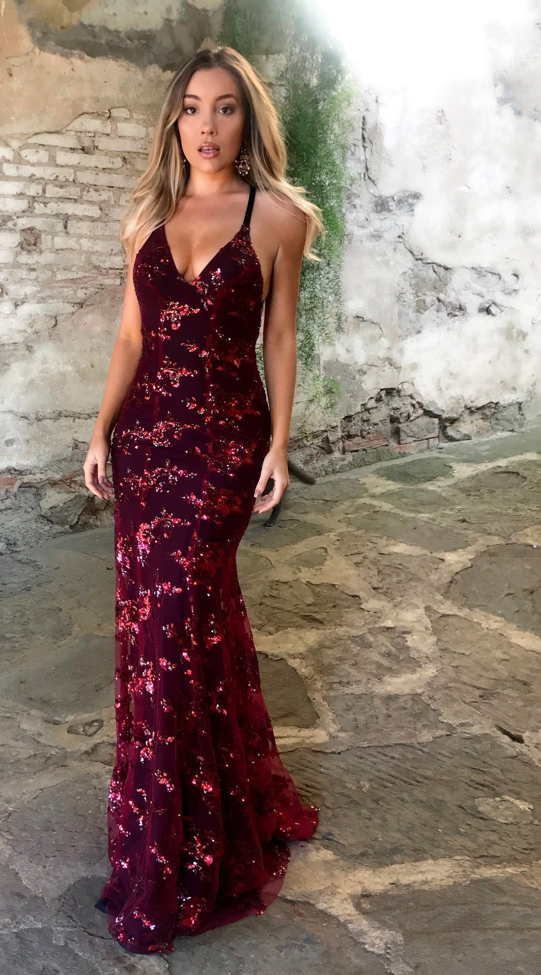 Glamorous Evening Dress Women's Long Sequin Dress V-Neck