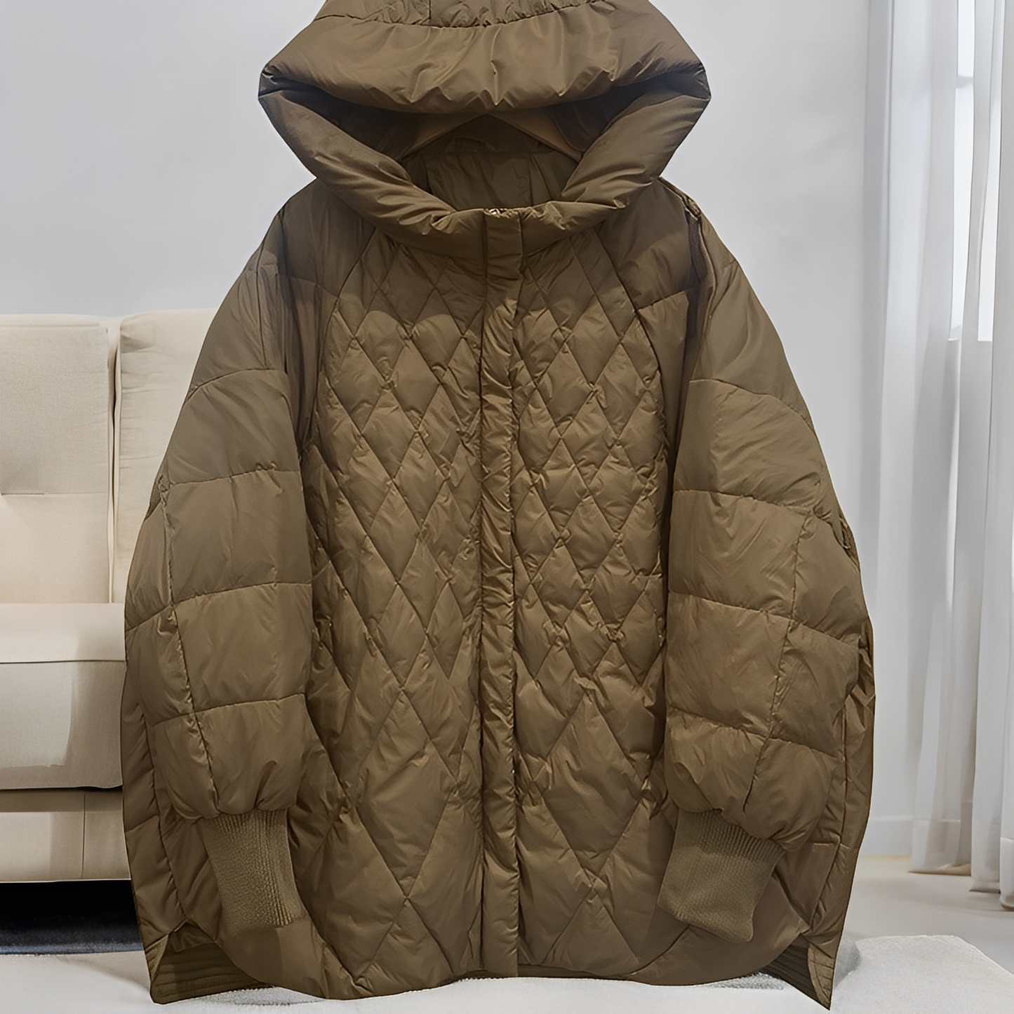 Women's warm winter coat with down filling and zipper