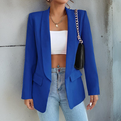 Fashionable women's blazer made of blended fabric