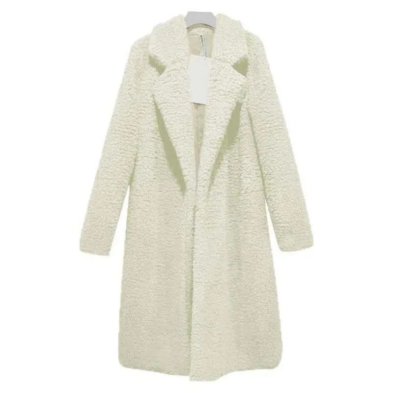 Soft winter coat with a fuzzy look