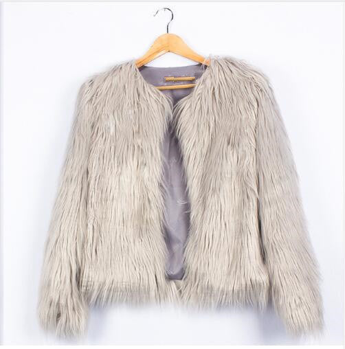 Women's Faux Fur Jacket Soft Voluminous Cut Elegant Design