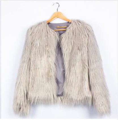 Women's Faux Fur Jacket Soft Voluminous Cut Elegant Design