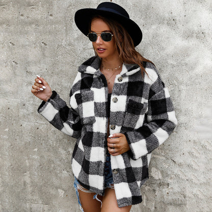 Stylish checked sweater with plush coat