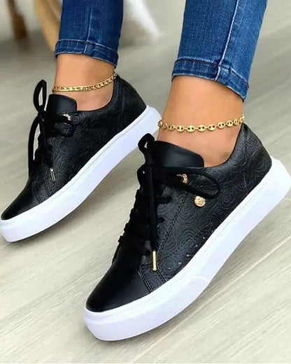 Chic Sneakers Gold Accents