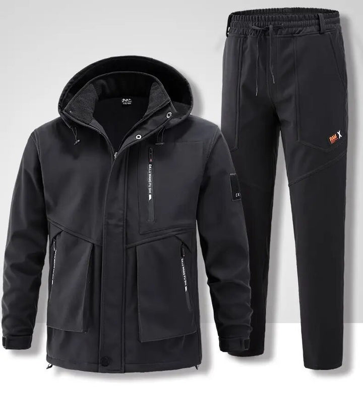 Men's Outdoor Set Functional & Robust