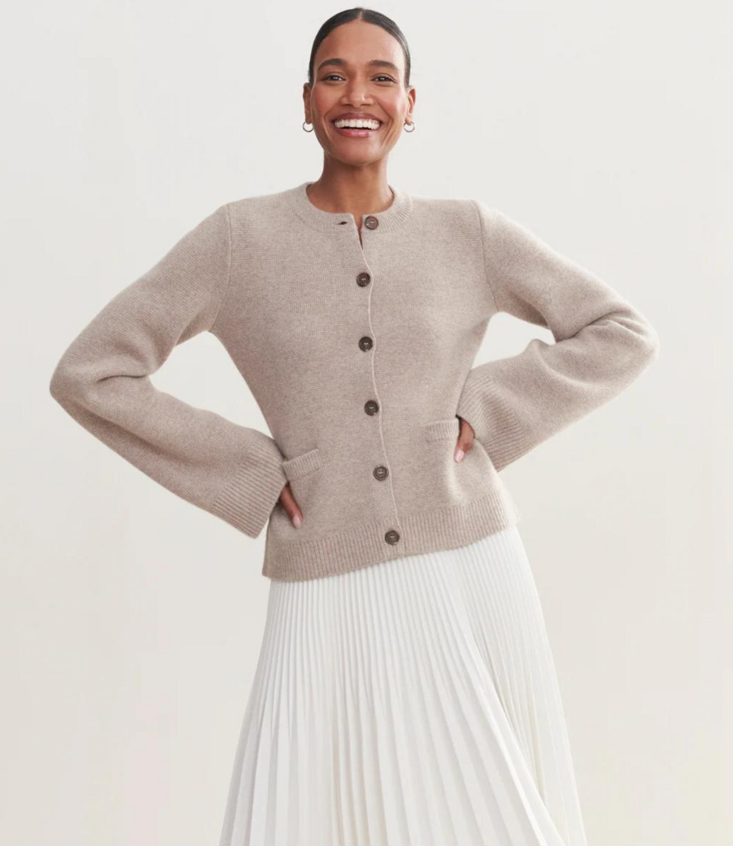Luxury Cardigan Elegant Knitwear