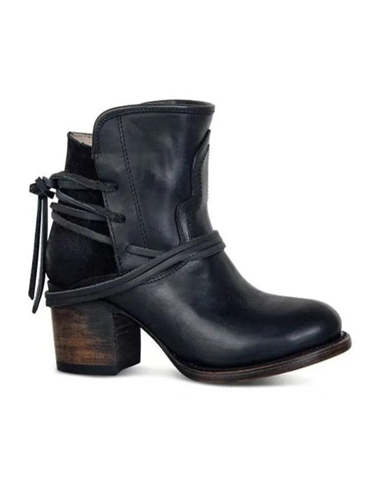 Stylish Western Boots Vintage Look