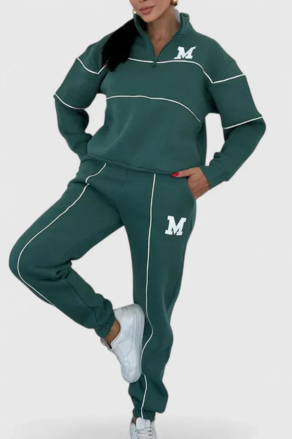 Women's Modern Sport Suit with Contrast Stripes