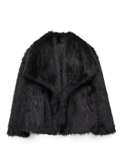 Elegant women's winter coat with faux fur