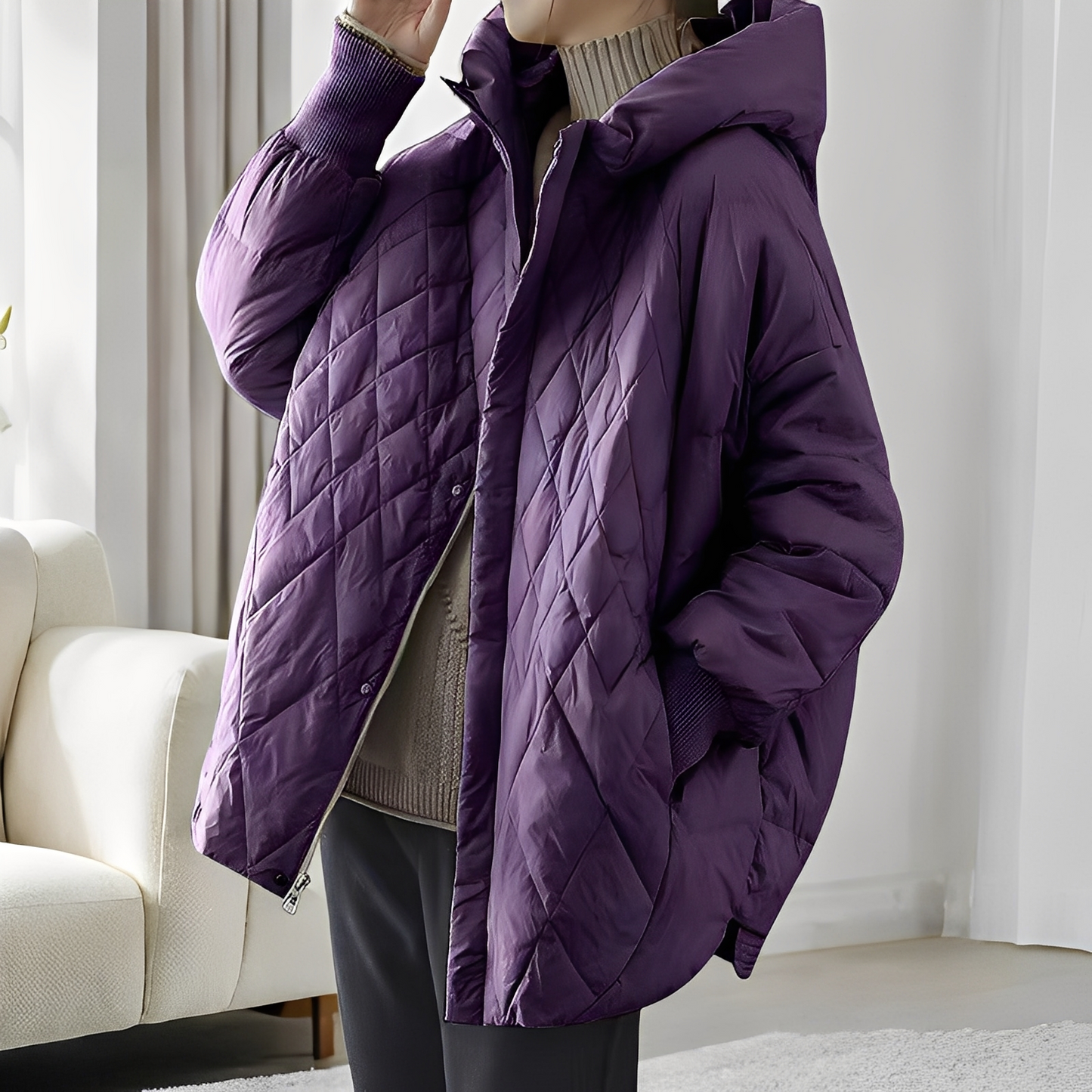 Women's warm winter coat with down filling and zipper