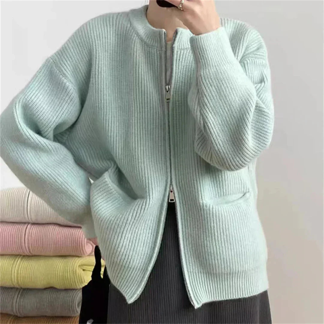 Large Oversized Cardigan with Zipper and Pockets