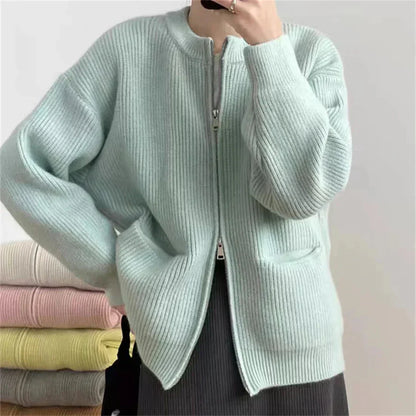 Large Oversized Cardigan with Zipper and Pockets