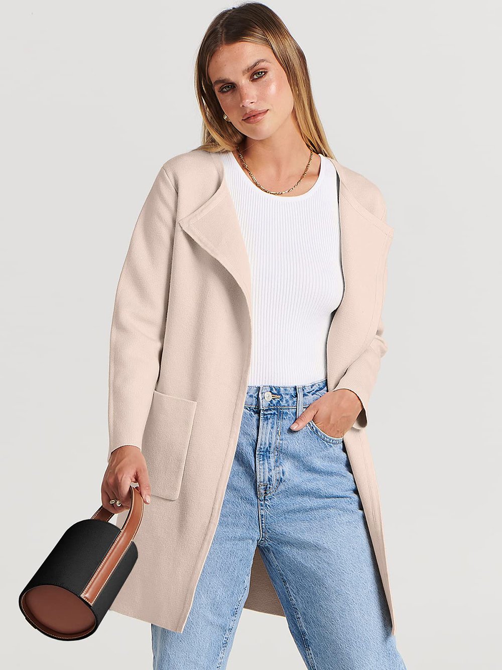 Fashionable Women's Jacket Lapel Style
