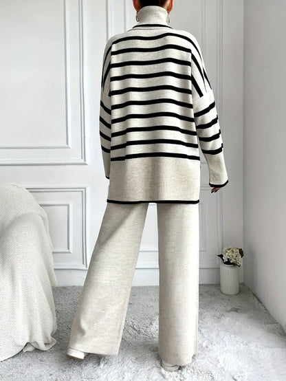 Fashionable Knitted Suit Set for Women