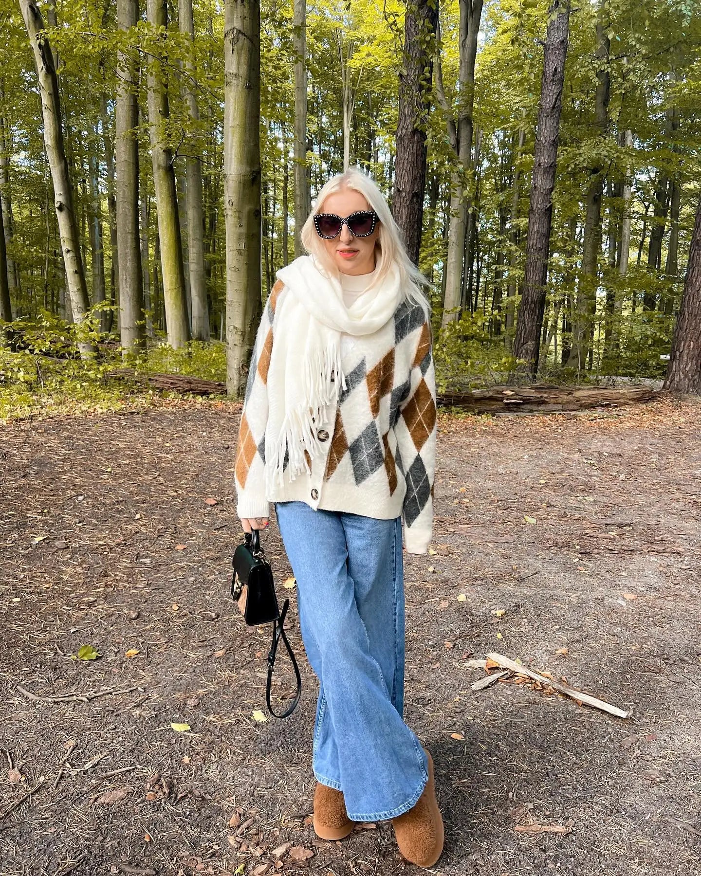 Fashionable Cardigan Elegant & Versatile