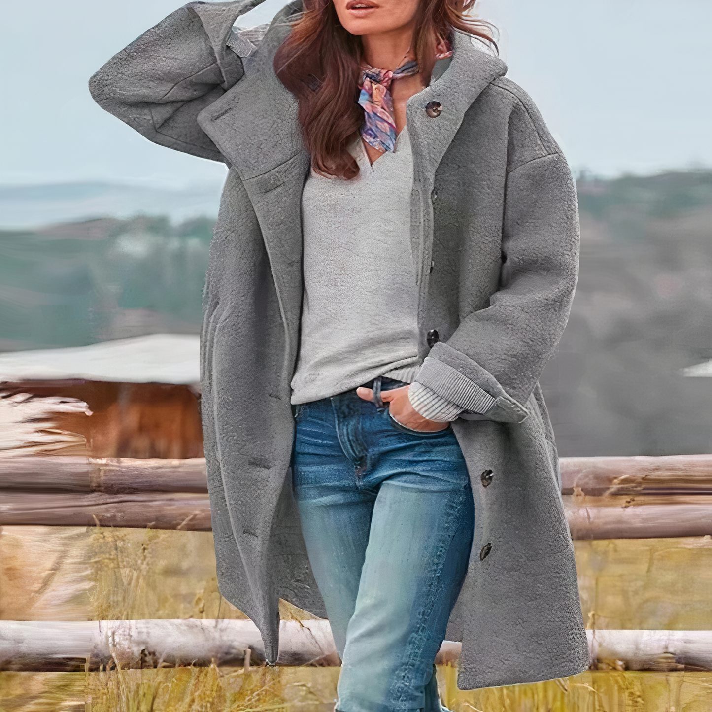 Fashionable Wool Coat for Women Elegant & High-Quality