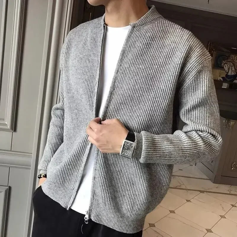 Elegant Men's Jacket Model With Zipper