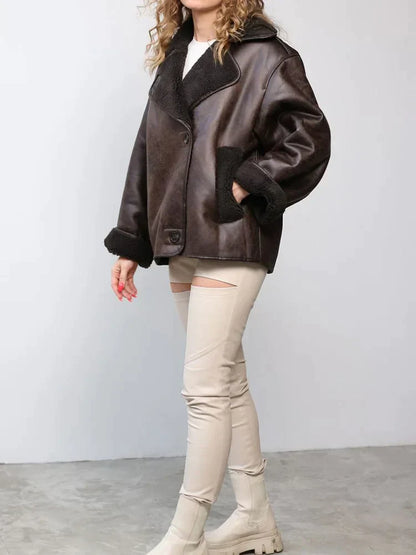 Stylische Lederjacke Damen Vintage Look - IdealeKleiden