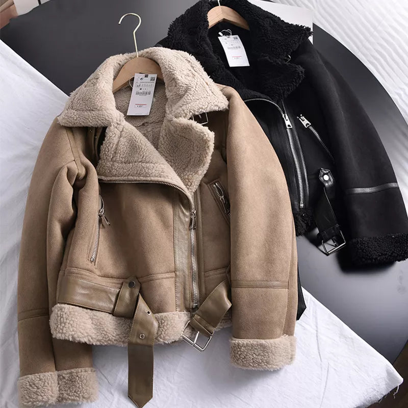 Elegante Damen Winterjacke Wildleder - IdealeKleiden