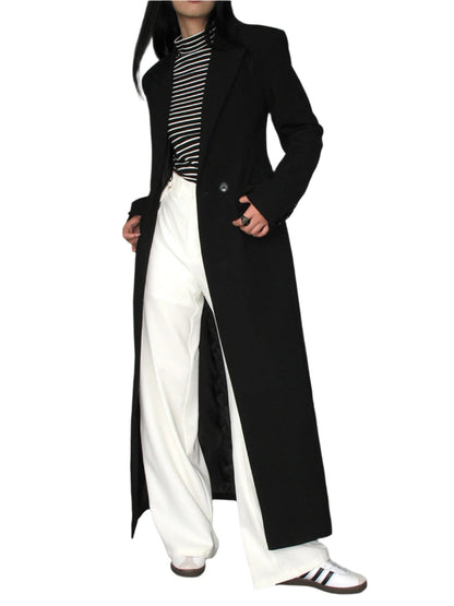 Elegant Women's Long Coat Timelessly Chic