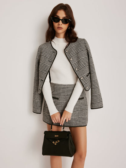 Elegant Plaid Jacket With Buttons