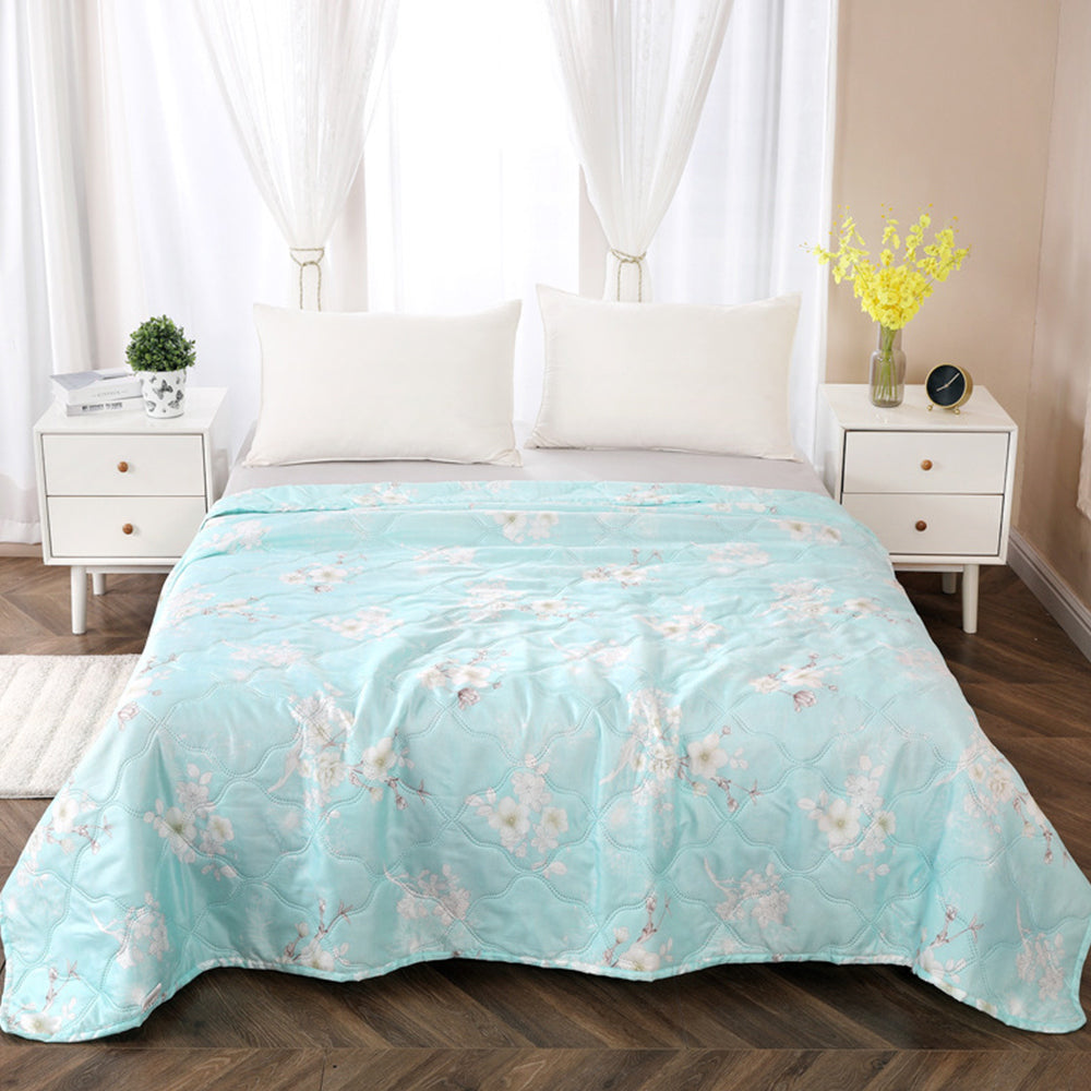 Light Summer Blanket Made of Cotton - Cool & Comfortable