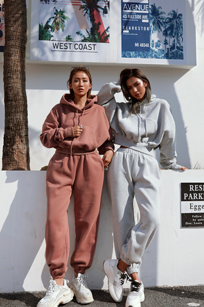 Damen Jogginganzug Vintage Style - IdealeKleiden