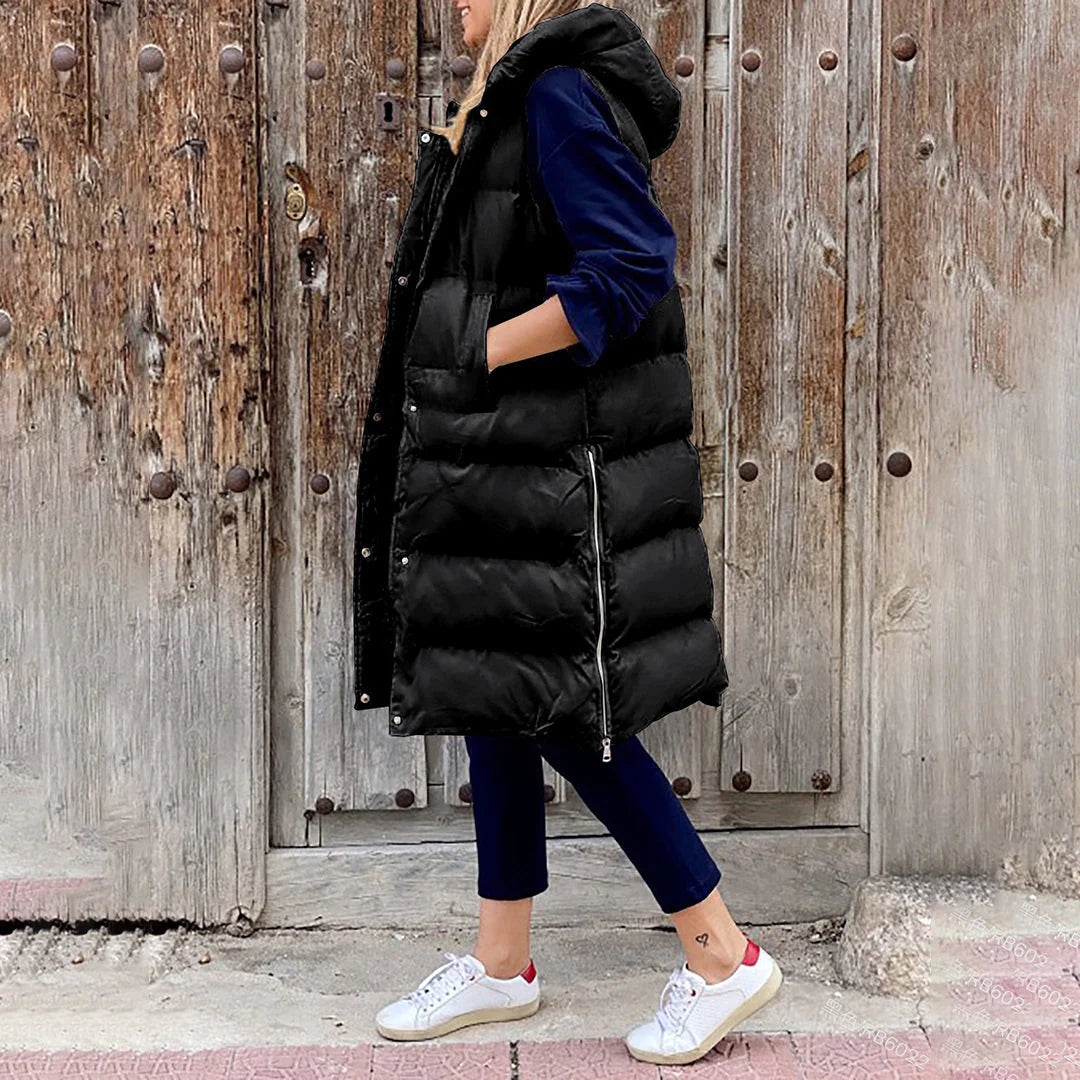 Alia - Women's Sleeveless Short Jacket Winter Season
