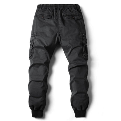 Comfortable cargo pants with pockets