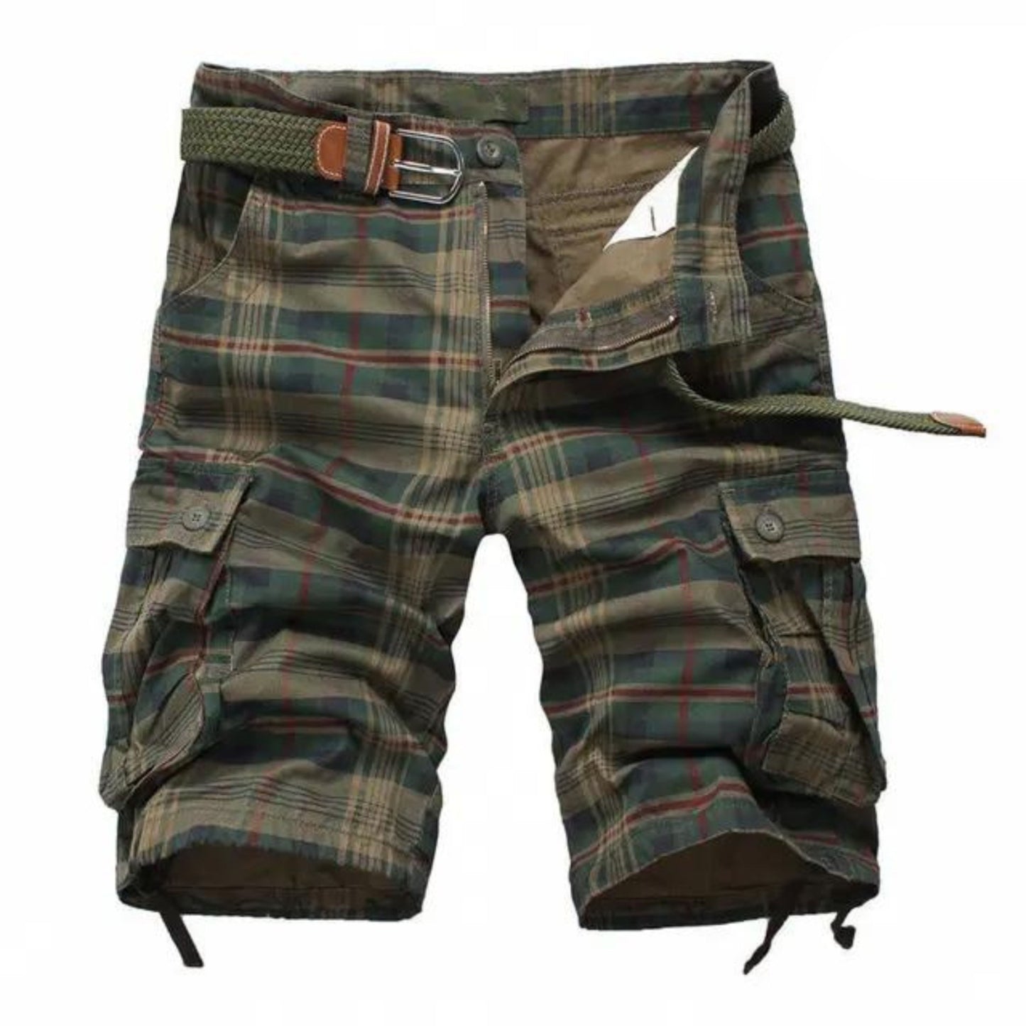 Comfortable men's shorts with belt and pockets