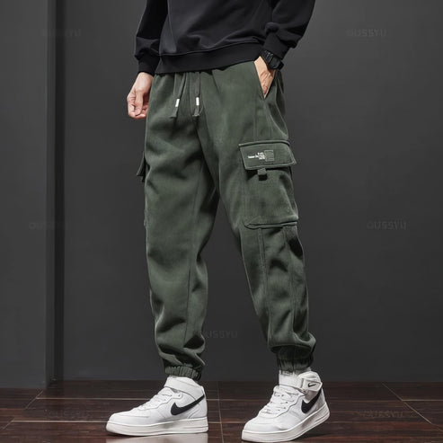 Bequeme Herren Cargohose Samt Optik - IdealeKleiden