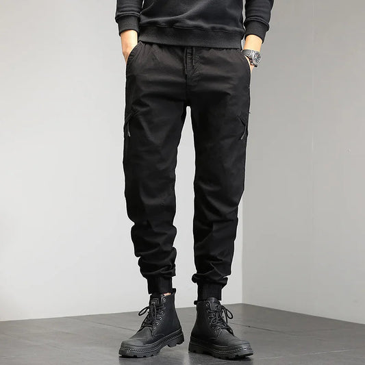 Sportliche Herrenhosen Slim Fit Cargo - IdealeKleiden