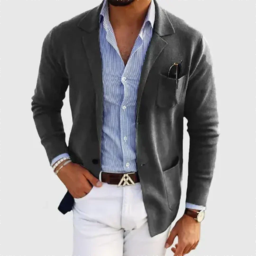 Stylish Men's Blazer Casual Look
