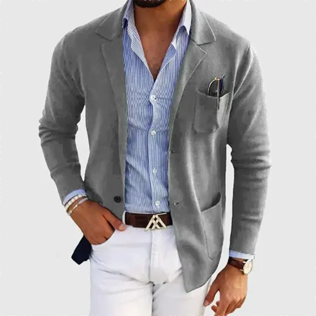 Stylish Men's Blazer Casual Look