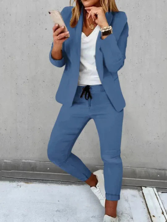 Stylish Women's Blazer Suit Set