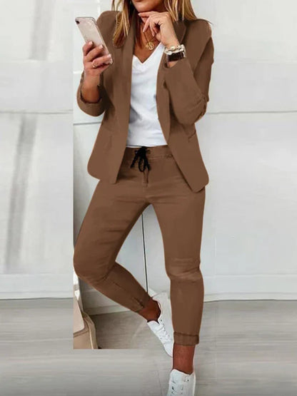 Stylish Women's Blazer Suit Set