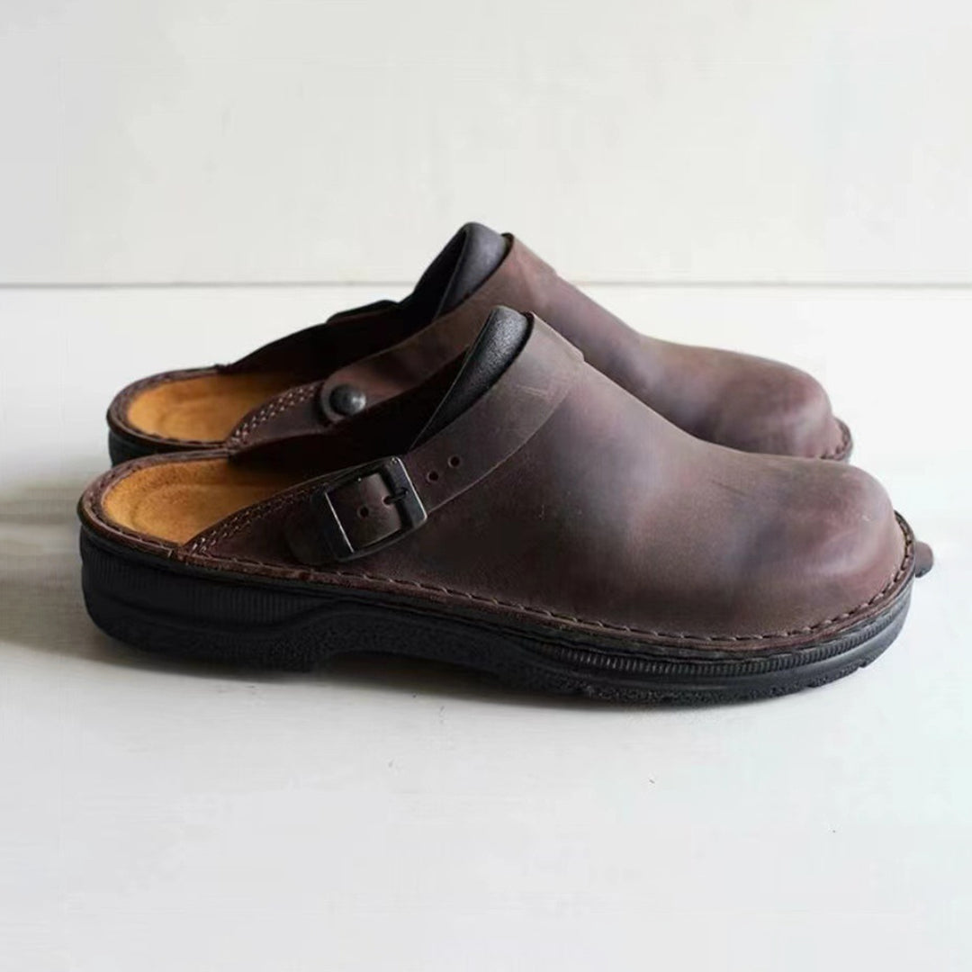 Men's Retro Leather Clogs Comfortable Shoes