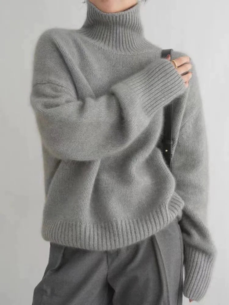 Elegant Turtleneck Sweaters for Women