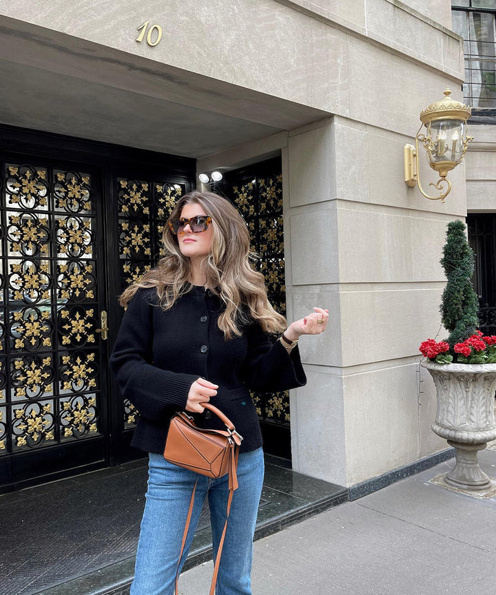 Fashionable Women&